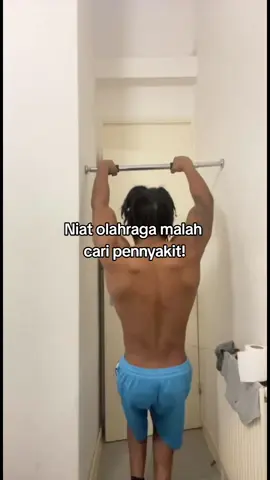 Beli yang berkualitas! #pullupbar #rekomendasi #alatolahragadirumah 