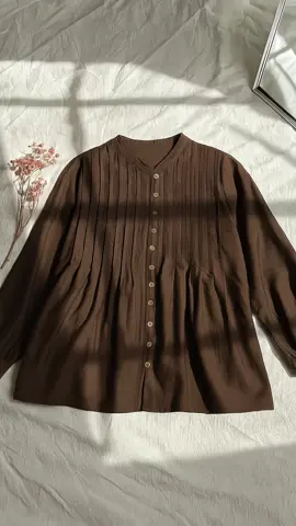 Orimoza Selena Blouse Rempel Wanita bahan Polo Linen#wibgajian #cuantanpabatas #belilokal #OOTD #blouse #blousewanita #blousemurah #wanita #kemeja #kemejaoversize #fyp #viral 