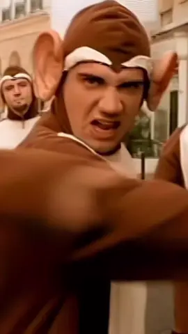 🐒 “You and me baby ain’t nothin’ but mammals…” 🎶😏 Bloodhound Gang trajo la canción más irreverente de los 90 🔥 🎧 Esto no es solo música… es pura provocación con ritmo. #TheBadTouch #BloodhoundGang #90sVibes #CancionesQuePrenden #MusicaTikTok #tiktokmusic #TikTokLatino #FYP #ParaTi #creatorsearchinsights #ViralHits #TrendingMusic #DanceRock #paratii #tiktok #fyp #viral #fypシ゚ #90s 