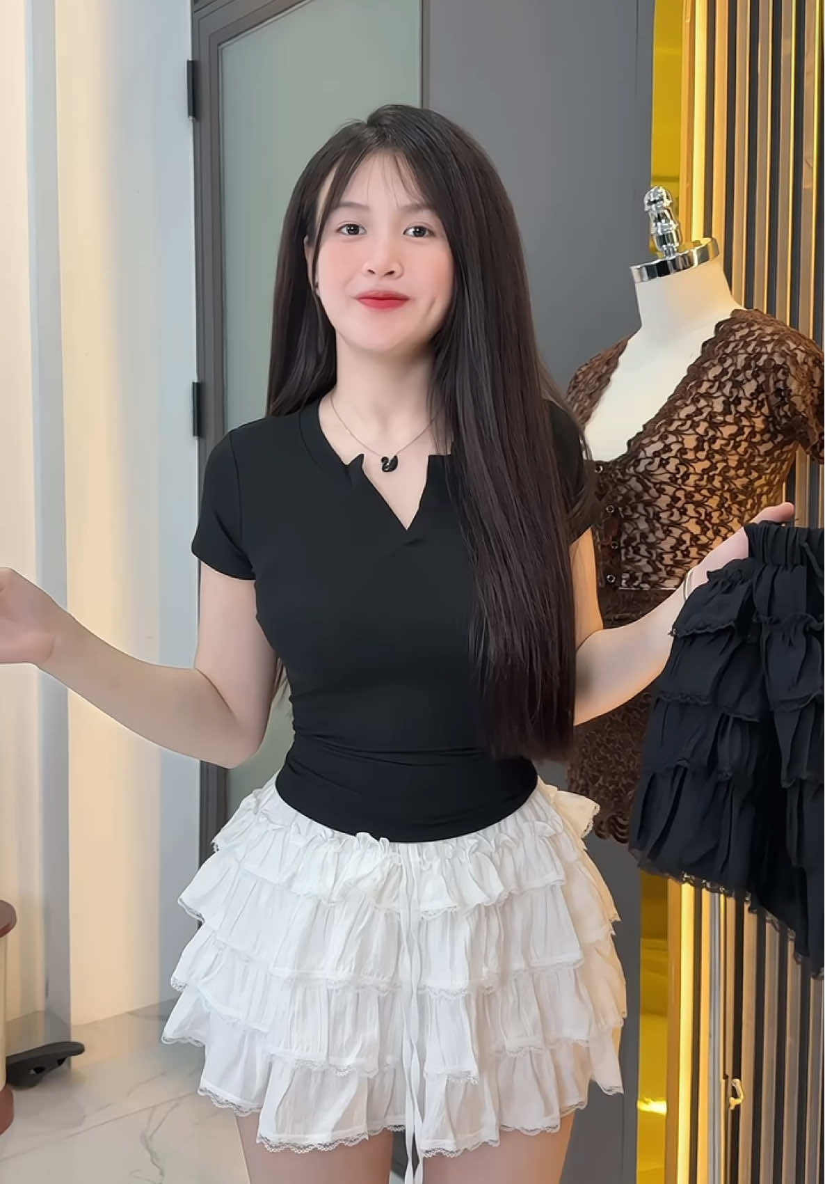 Chân váy nữ