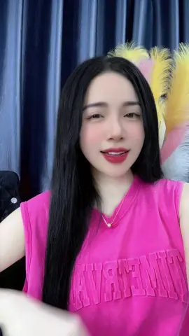 Giấc mơ ơi ở lại bên tôi đừng tan nhanh...