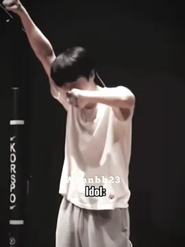 Ở gần Seokjin thì chỉ có hề 😆 #jin #bts #fyp 