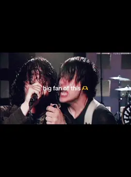 me n who ☹️ literally love them #mcr #mychem #mychemicalromance #gerardway #frankiero #ferard 