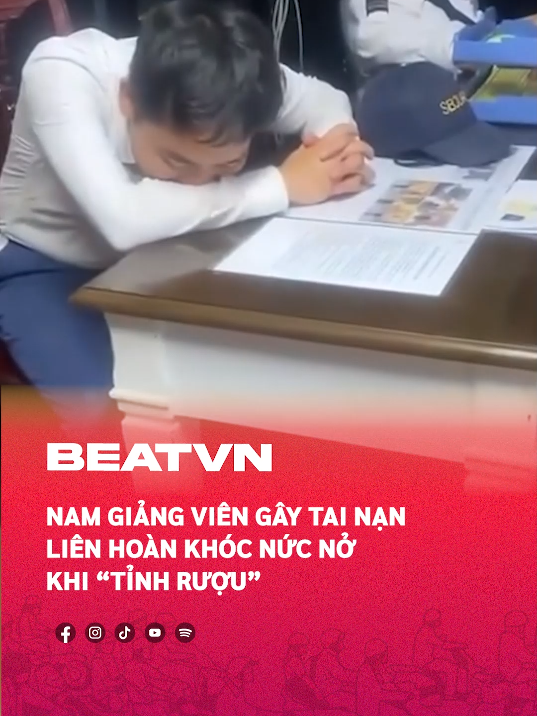Nam giảng viên lái xe gây tai nạn liên hoàn khóc nức nở sau tỉnh rượu #beatnetwork #beatvn #hoangacid