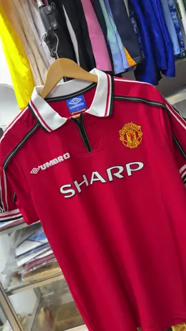Manchester united 1998 ❤️⚽️#unistore #siemreapcambodia🇰🇭 #playerversion #watdamnak #jersey 