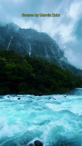Fiordland Selandia Baru #keindahanalam #alamindah #fiordland #selandiabaru #fyp 