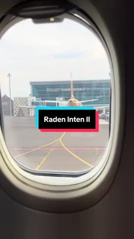 #garudaindonesia🇮🇩🇮🇩 #radeninten_lampung #soekarnohattaintrernationalairport #singapore #niceviews #indonesia🇮🇩 