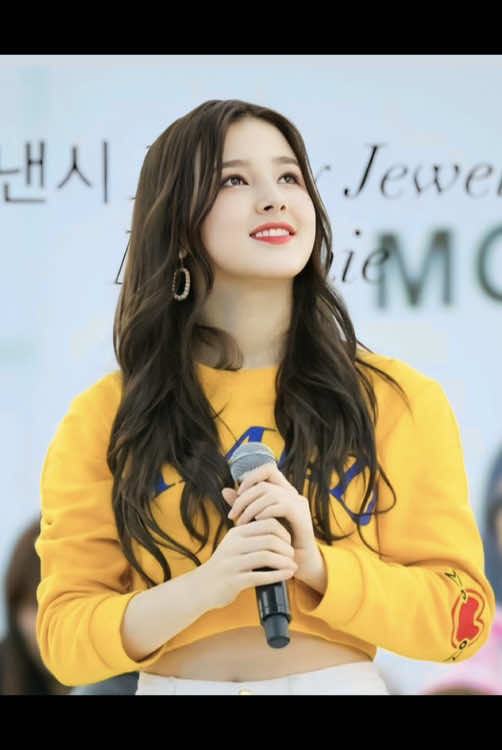 👸NANCY QUEENS👸  모모랜드 낸시#모모랜드낸시  Nancy momoland icon.....🕊️❤️‍🩹 #momolandmembers #Nancymcdonie#Nancy #varal #nancy #evolution #biography #capcut #momoland  