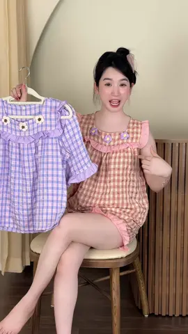 Bộ này mặc trẻ ra chục tuổi không có nhưng!