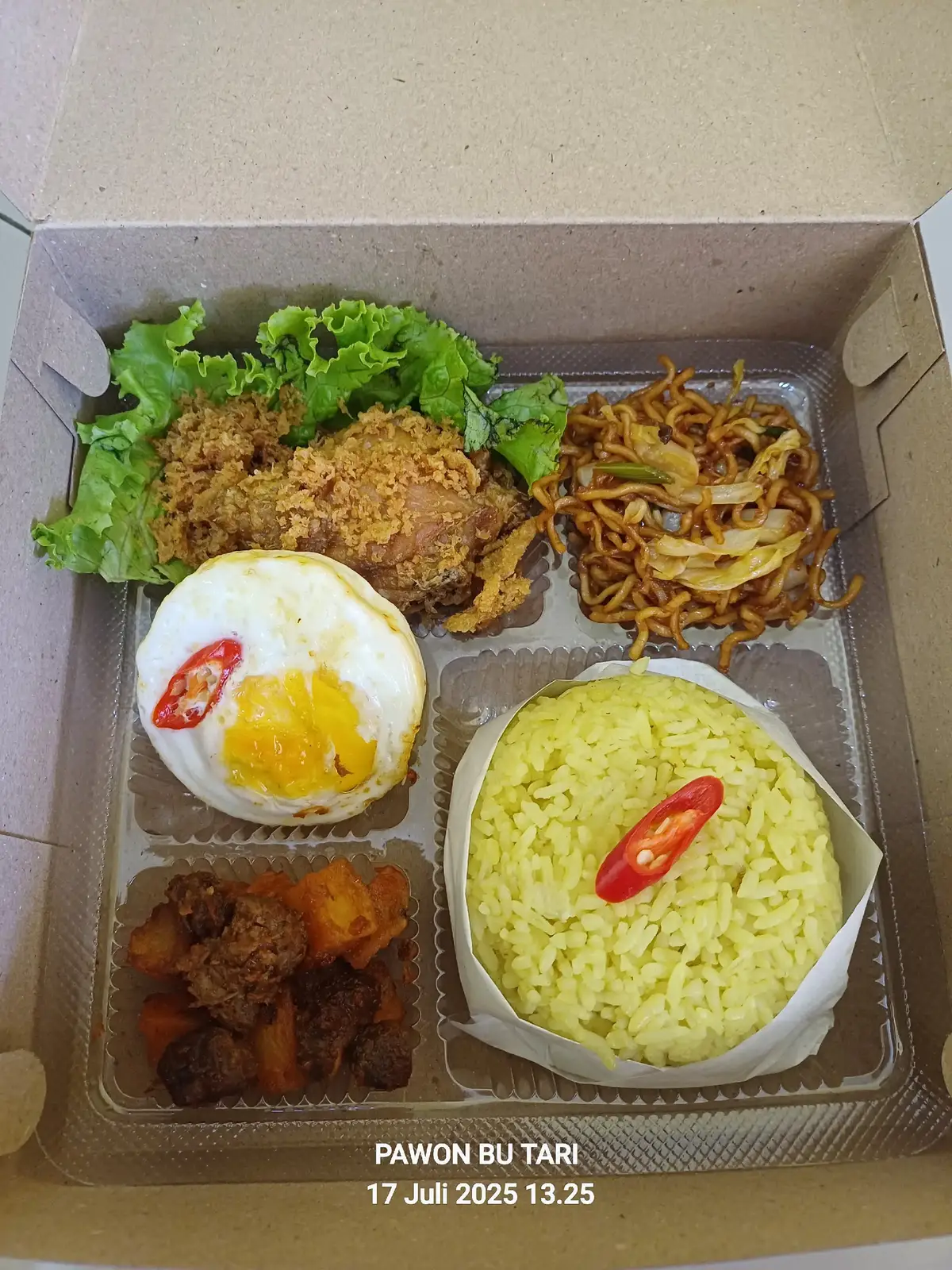 Alhamdulillah ... Tanya harga boleh dm / Wa  #cateringsidoarjo #nasikotak #nasikotaksidoarjo #sidoarjo #foryoupage 