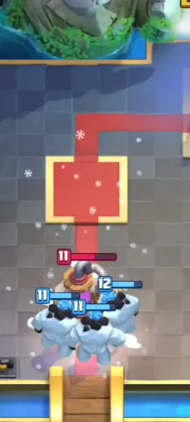 тгк:@pivnaiakrugka **Гоблинская Бочка (Goblin Barrel)** — это эпическая карта в *Clash Royale*, которая позволяет выбросить бочку с тремя гоблинами прямо на поле противника. Это одна из самых популярных карт для быстрых и неожиданных атак.   --- ### 🔹 **Основные характеристики (на 14 уровне):**   - **Тип:** Заклинание (но действует как войско)   - **Гоблины в бочке:** 3 (уровень соответствует уровню карты)   - **Урон при падении:** 224 (если бочка попадает по врагу или башне)   - **Урон гоблинов (каждый):** 254 за удар   - **Скорость атаки гоблинов:** 1.2 сек   - **Здоровье гоблинов:** 360   - **Дальность броска:** По всей карте (кроме своей территории)   - **Стоимость эликсира:** 3   - **Время развертывания гоблинов:** 1 сек (после взрыва бочки)   --- ### 🔥 **Особенности:**   ✔ **Мгновенный урон** – бочка наносит удар при приземлении, а затем выпрыгивают гоблины.   ✔ **Невидимость в полёте** – после броска бочку нельзя перехватить, пока она не приземлится.   ✔ **Гоблины — ножевые** – атакуют очень быстро, могут быстро уничтожить башню, если их не остановить.   ✔ **Обход защиты** – можно бросать в разные места, чтобы избежать **Ловушек**, **Запределов** и **Волшебного лучника**.   --- ### ⚔ **Тактики использования:**   #### **1. Прямая атака на башню**   - Если у противника нет быстрого ответа (например, **Запредела** или **Логи**), бочка может нанести серьёзный урон.   - Можно кидать **в угол башни**, чтобы избежать поражения **Ловушкой** или **Духом**.   #### **2. Отвлекающий манёвр**   - Бросьте бочку, а затем атакуйте другой стороной (например, **Бандитом** или **Принцем**).   - Противник потратит эликсир на защиту от гоблинов, и ваша основная атака прорвётся.   #### **3. Комбинации с другими картами**   - **Ледяной дух** + **Гоблинская бочка** – дух замораживает защиту, давая гоблинам время на атаку.   - **Зеркало** + **Гоблинская бочка** – двойной удар (6 гоблинов за 6 эликсира).   - **Рыцарь/Валькирия** + **Бочка** – танк принимает удар, а гоблины добивают башню.   --- ### 🛡 **Как противостоять Гоблинской Бочке?**   #### **1. Заклинания:**   - **Запредел (The Log)** – убивает всех гоблинов и толкает их.   - **Стрелы (Arrows)** – моментально уничтожают гоблинов.   - **Зомби (Barbarian Barrel)** – убивает гоблинов и оставляет варвара для контратаки.   #### **2. Войска:**   - **Ловушка (Tornado)** – притягивает гоблинов к королю и убивает.   - **Духи (Ice Spirit, Electro Spirit)** – замораживают/оглушают гоблинов.   - **Лучники/Ведьма** – быстро убивают гоблинов на расстоянии.   #### **3. Хитрости:**   - Если противник всегда бросает бочку в одно место, поставьте там **ловушку (Skeleton Army, Guards)** заранее.   - Если у вас есть **Ледяной Волшебник**, его замедление поможет легко убить гоблинов.   --- ### 📊 **Плюсы и минусы:**   | **✅ Плюсы** | **❌ Минусы** |   |-------------|-------------|   | Быстрое нанесение урона | Легко блокируется заклинаниями |   | Низкая стоимость (3 эликсира) | Гоблины хрупкие |   | Можно бросать в любую точку | Требует точного тайминга |   | Отлично вписывается в цикличные колоды | Слаб против **Запредела** и **Волшебника** |   --- ### 🏆 **Лучшие колоды с Гоблинской Бочкой:**   1. **Шахтёр + Бочка** – классическая агрессивная колода.   2. **X-Bow + Бочка** – дистанционный прессинг.   3. **Лавовый Гром + Бочка** – мощный комбо-урон.   4. **Грабитель + Бочка** – быстрые и неожиданные атаки.   --- ### 💡 **Интересные факты:**   - Гоблинская Бочка — одна из старейших карт в *Clash Royale* (добавлена с самого начала).   - В режиме **