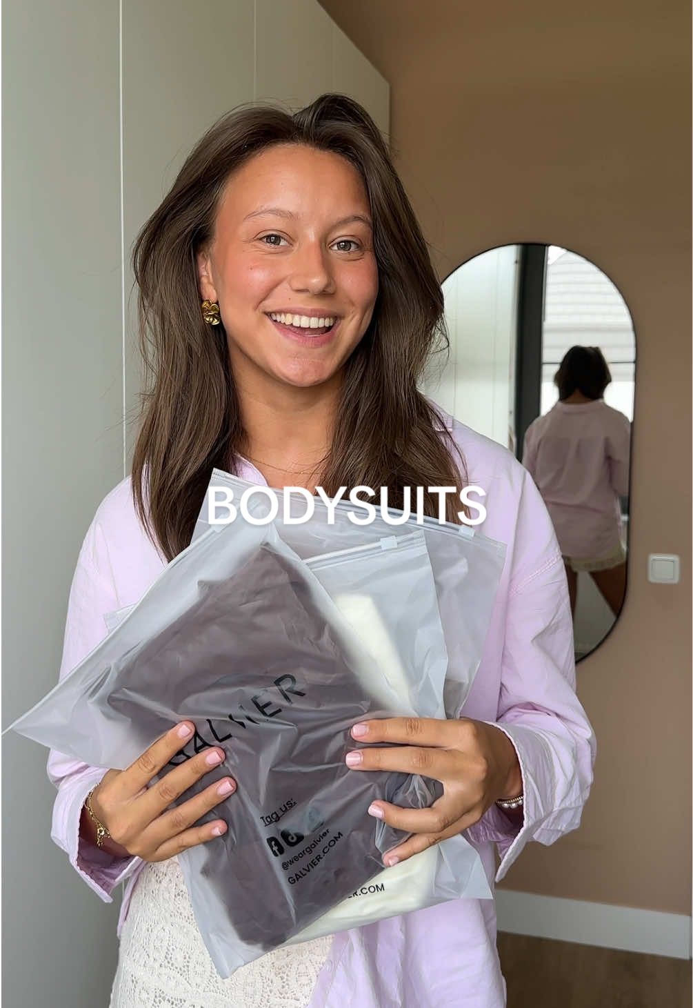 Unboxing en try-on van de mooiste bodysuits van @weargalvier 🤍 #GALVIER #BodyConfidence #bodysuits #bodysuitstyle #bodysuit #viralbodysuit #foryou #fashion #tryon #haul #unbox #unboxingvideo #girlythings #shapewear #shapewearbodysuit 