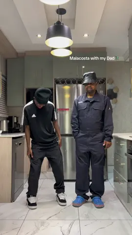He’s working night shift today but I got to warm him up🐊🐊 #luluthop #fyp #foryou #fypシ゚ #foryoupage #viral #tiktoksa #mzansitiktok 