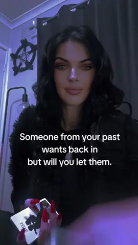 Someone from your past wants back in, but will you let them.#tarotreading #tarot #fyp #soulmate 