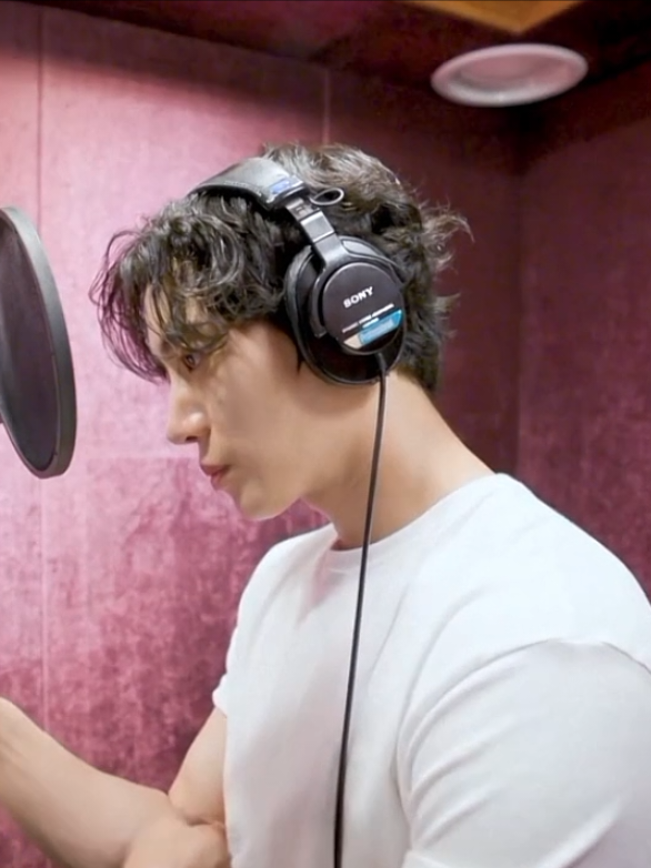 its the hands for me #choyoungwoo 