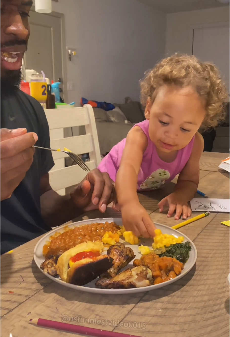 When your baby wants your food 😂🤣😂#baby #try #kid #funnyvideos #babytiktok #foryou #fyp #cutebaby #babyvideos #babiesoftiktok #usa 