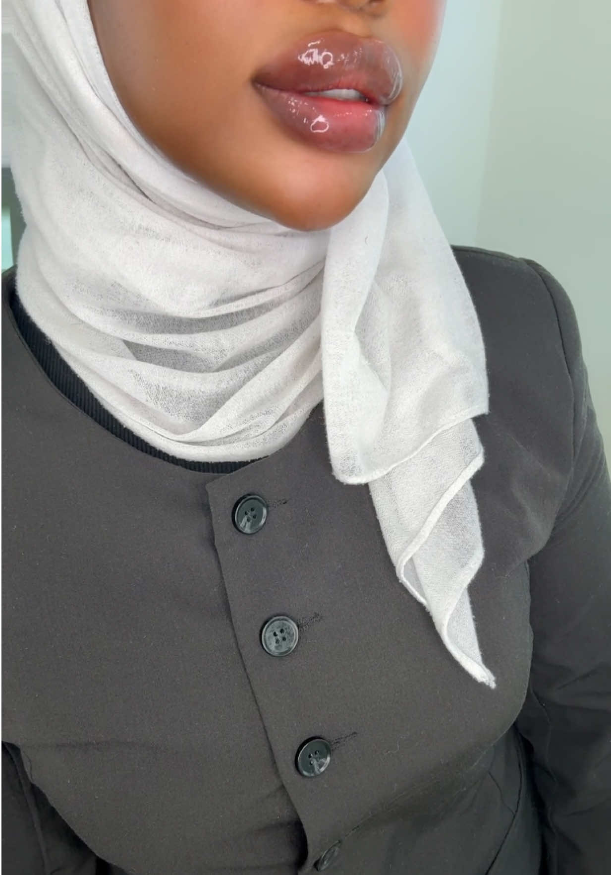 Grwm  #شعب_الصيني_ماله_حل😂😂 #kuwait🇰🇼 #trending #clinic #viralvideo #عيادات_تجميل #lipsfilar #grwm 