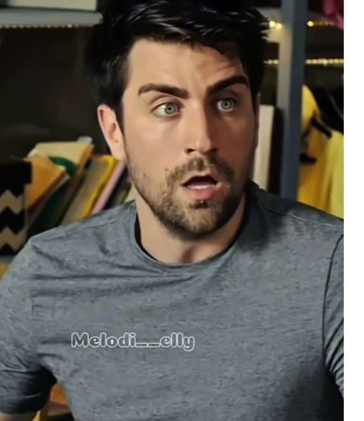 Kerem in ayı ile iç içe geçmiş durumları djdnxkndodnf😂 #afiliaşk #burcuözberk #caglarertugrul #kesfet #yagızaaşığımdiyincekeşfetmiş #fypage 