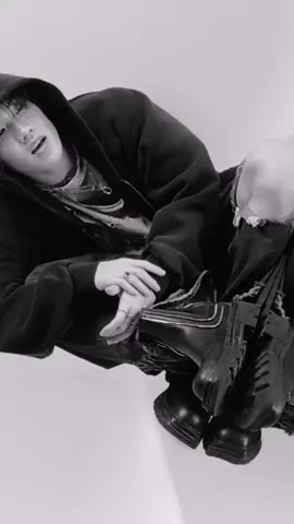 PUN - Perfect ft. 1MILL Out Now  #Perfect_PUN #PUN #1MILL #เพลงดังtiktok #UniversalMusicTH 