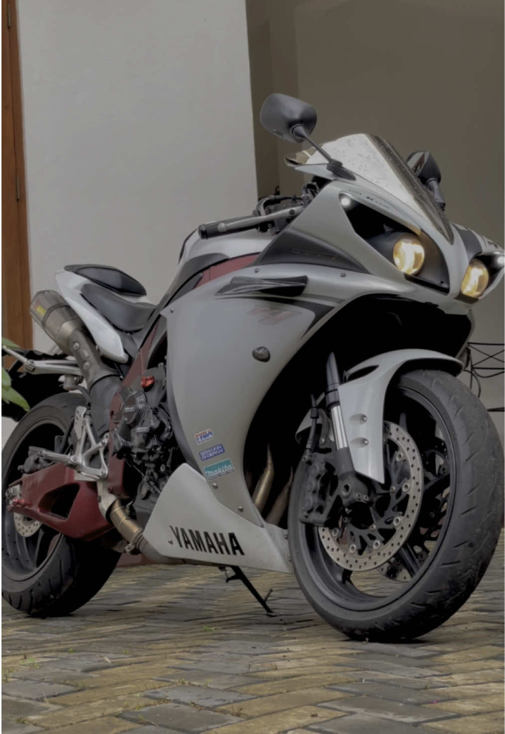 හැන්දෑවක🥺🫶🏻 #kassar1 #yamahar1 #r1  #phamg_umerhycap #fypppppppppppppppppppppp 