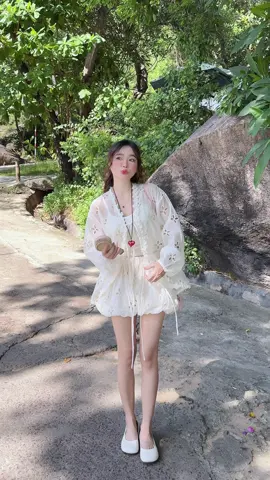 “Một ngày không phải vội vàng, không ai gọi gấp, không mang nỗi niềm..”🕊️🍭🌸🍃🏝️