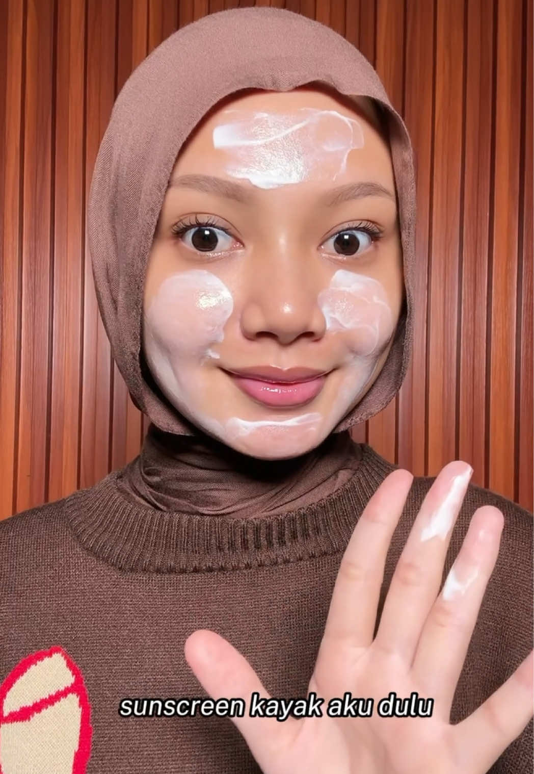 watery sunscreen nya  @ONLYOU Store ter ringan & after nya bikin glowing bessttt , sukak bgt!   #ONLYOU #ONLYOUUltrarmorWaterySunscreen #Sunscreen #Skincare #beauty  