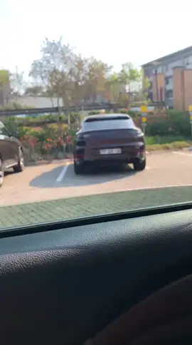 what a beast #Spotted_in_Nelspruit @tri_ciamdaka #porsche #suv  #videoviral #car #friendship #following #popular #fyp #fffffffffffyyyyyyyyyyypppppppppppp #comment 