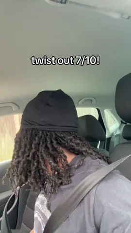 I’ve had better twist outs but this decent #twistout #locjourney #creatorsearchinsights 