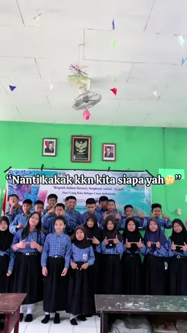 Siap menjadi kakak kakak kkn yang baik hati🥰🤩#kkn36ubt #fypppppp #kkndesabumirahayu #mahasiswa #kknubt2025 #xyzbca #tranding 