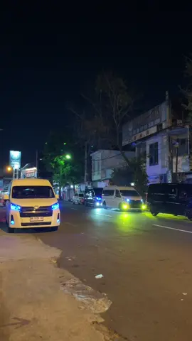 Ready For Rent 🤙🏻 Hiace Premio  • 14 Seat (Rimba Kencana) • ⁠Audio Video Berbasis Android Karaoke • ⁠USB Charger HP • ⁠Safety Belt • ⁠Palu Pemecah Kaca • ⁠Netflix WhatsApp & Call • 085875398618 Official Social Media  • Instagram : @hiacejatinom • TikTok : @hiacejatinom #rentalmobilklaten #sewahiaceklaten #sewaelfklaten #sewabusmediumklaten #klaten24jam 