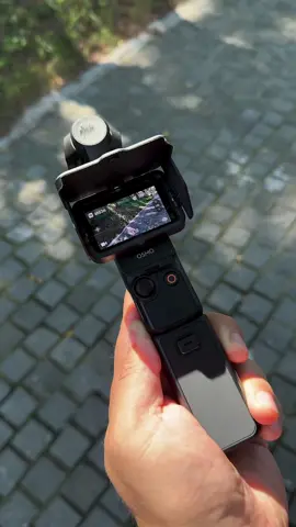 Shooting outdoors in summer with the Pocket 3? This dedicated sunshade is a must-have! #djipocket3 #djipocket3accessories #tripod#videocreator #musthaves#dealsforyoudays #musthave 