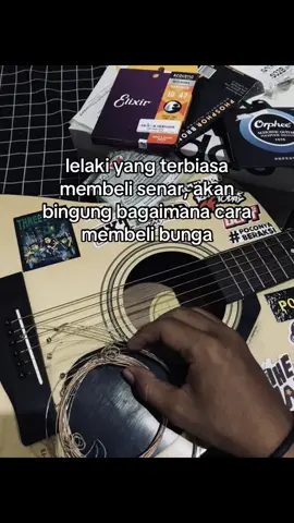 ternyata semua senar itu sama ya, sama sama bisa putus anj😌#bukangitaris #belajargitarpemula #gitarakustik #gitarcover #fyp #sadvibes 