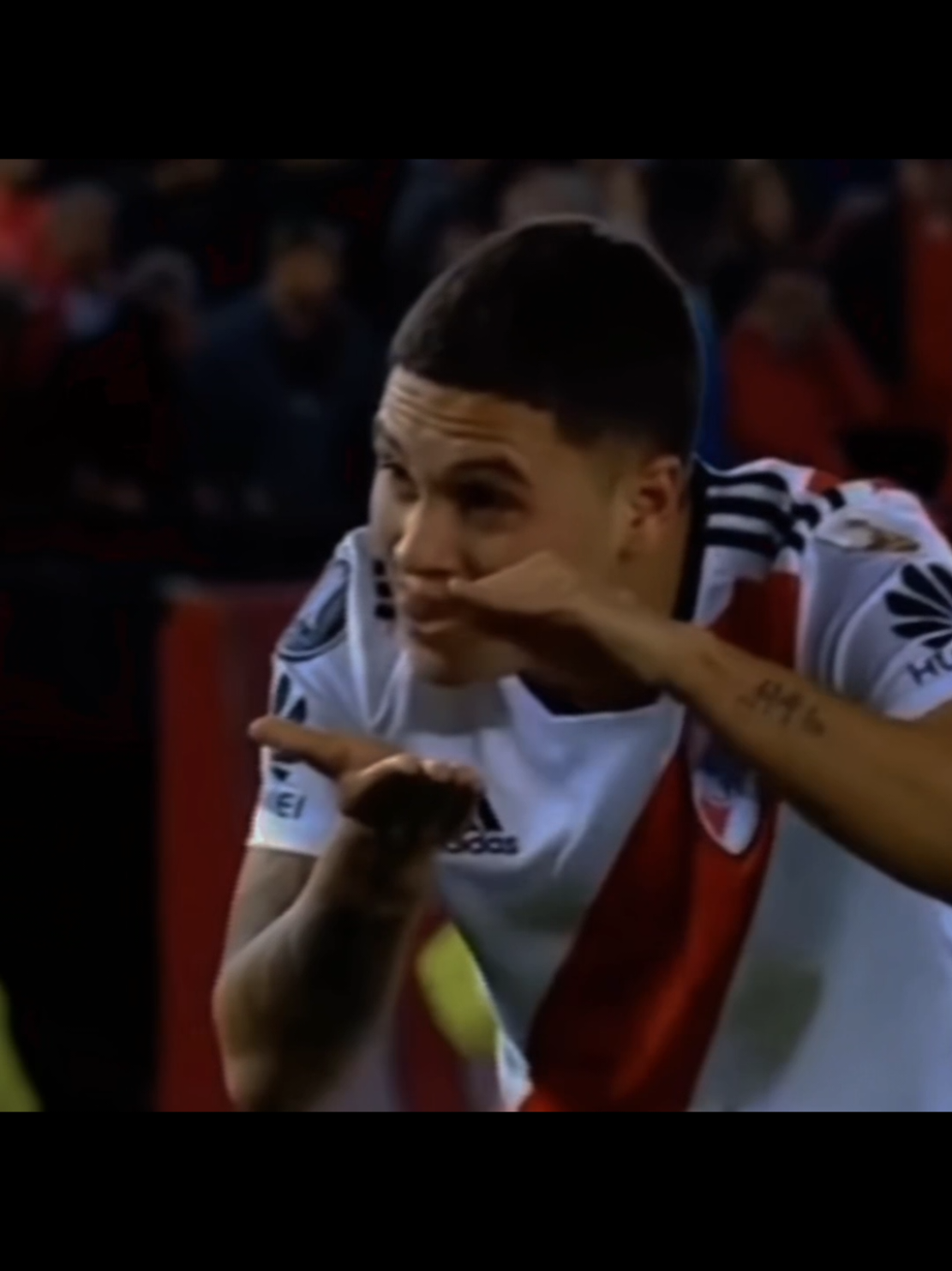 TU PAPI LLEGÓ 👑✨ #juanfer #juanferquintero #riverplate #river #futbolargentino 