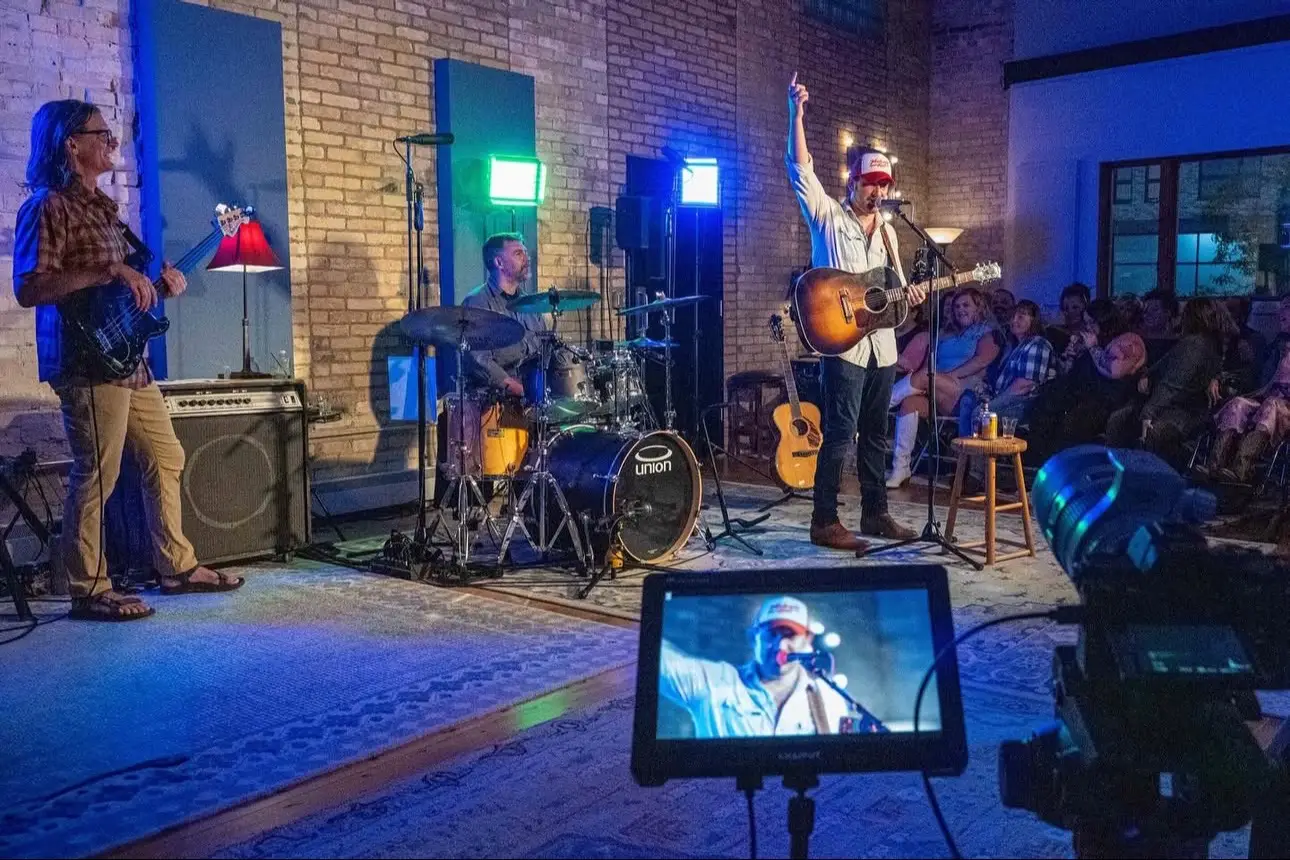 Me and the boys invited everyone to a live album recording I’m not letting most of the video or pictures out to the public for a while but here is a few for fun. We are doing another this fall in #wisconsin #hometown #sheboygan #920 #livemusic #concert @Visit Sheboygan y’all should feature this place right down on the river because we are about to put out top 40 ranking songs starting in just a few weeks ;) 