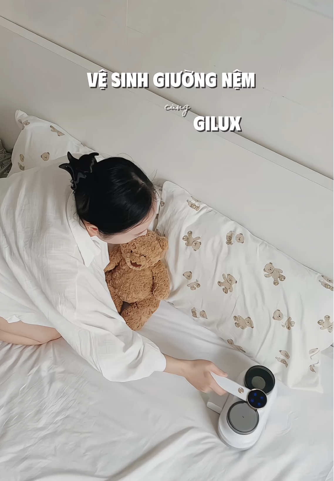 Tui đã từng nghĩ giường ngủ rất sạch cho đến khi sử dụng máy hút bụi giường nệm, nhà bà nào có con nhỏ như tui thì nên lưu ý vấn đề này nhé! #mamigauunan #giadunggilux #mayhutbuigiuongnem #mayhutbuikhongday #hutbuigiuongnem #xuhuong #fyp 