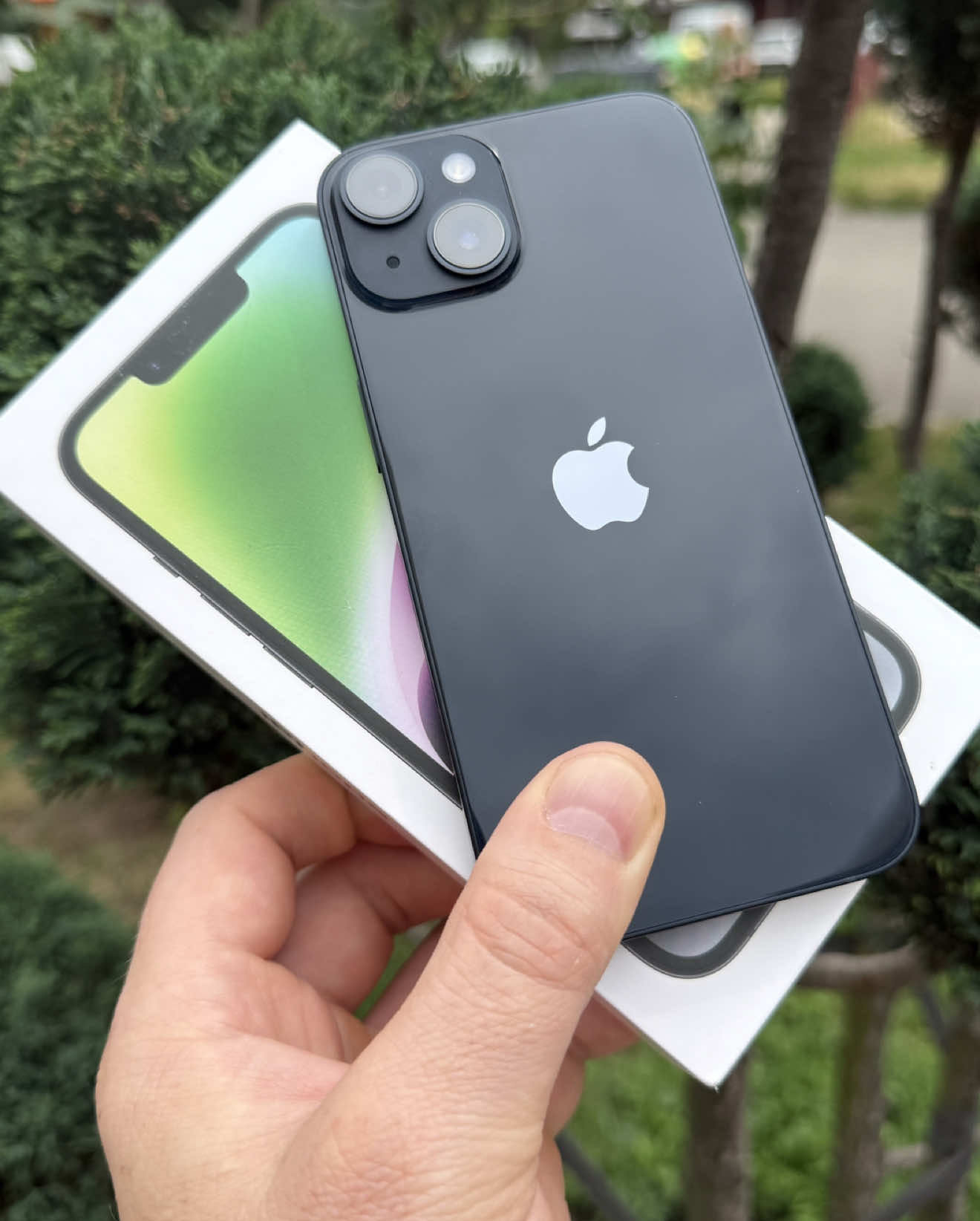 📱 iPhone 14 • 128 ГБ • Midnight (Чорний) 🆕 Open Box — практично новий, у коробці 💰 Ціна: 19 990 грн 🔋 Акумулятор: 100% 📦 Комплектація: коробка, кабель ✅ iCloud чистий ✅ Neverlock — працює з усіма SIM-картами 🛡️ Гарантія 90 днів 🎁 Захисне скло — у подарунок! 🚚 Відправка по Україні (накладений платіж, перевірка на пошті) 📩 Пиши в особисті повідомлення для замовлення або консультації