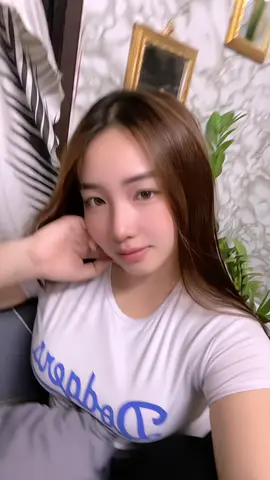 ganda gandahan era😙