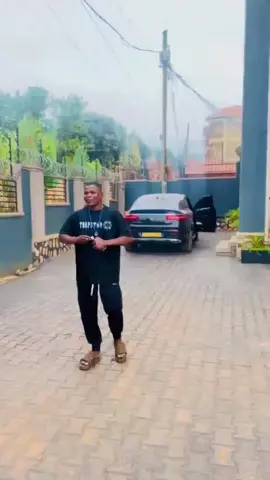 Let's be gentlemen my bros #tiktokuganda #kampala #greenscreen 