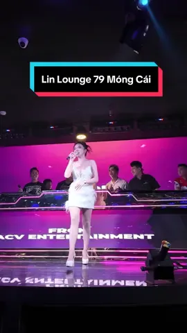 Chiều nay,mưa giông ở đâu cứ trút vào lòng 🥹🌧️ #mochiii #acventertainment #ratlauroimoikhoc 