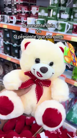 Porque elas sempre querem o maior? #ursogigante #pelucia #amor #presente 