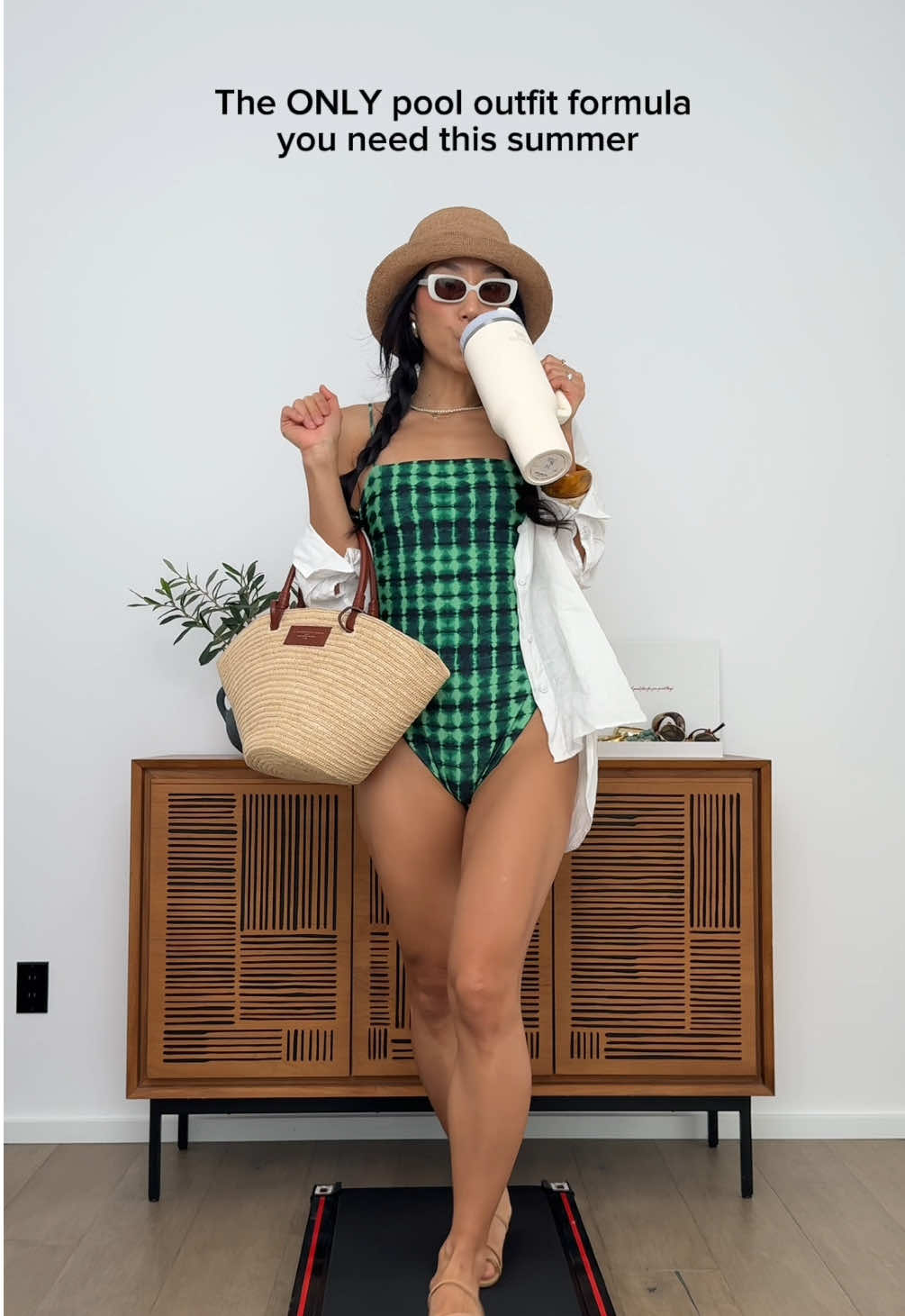 My go to outfit for the beach or the pool! Shop my outfit in the link in my bio😉 #swimwear #beachoutfit #summeroutfits #bathingsuit 
