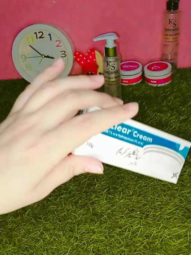 Pigmentation treatment | chaiyon ka ilaj | dark spots | best cream for pigmentation | rang gora karne wali cream | ks organic night cream | ks organic cream | whitening cream | chaiyon keliye cream @KS Organic #skinwhitening #beautytips #medicatedcream #tik_tok #tiktokindonesia #glowingskin #GlowUp #skincareathome #koreanglassskin #homeremedy #beauty #kiranmajeedofficial  #tranding #skincare #healthyskin #kiranmajeedofficia #pigmentation #darkspots #skinglow #nightcream #whiteningcream #skincaretips #fyp #pppp #foryou #treanding #viralvideos #skincareviral #koreanskincare #glasskincare #homeremedies #naturalskincare 