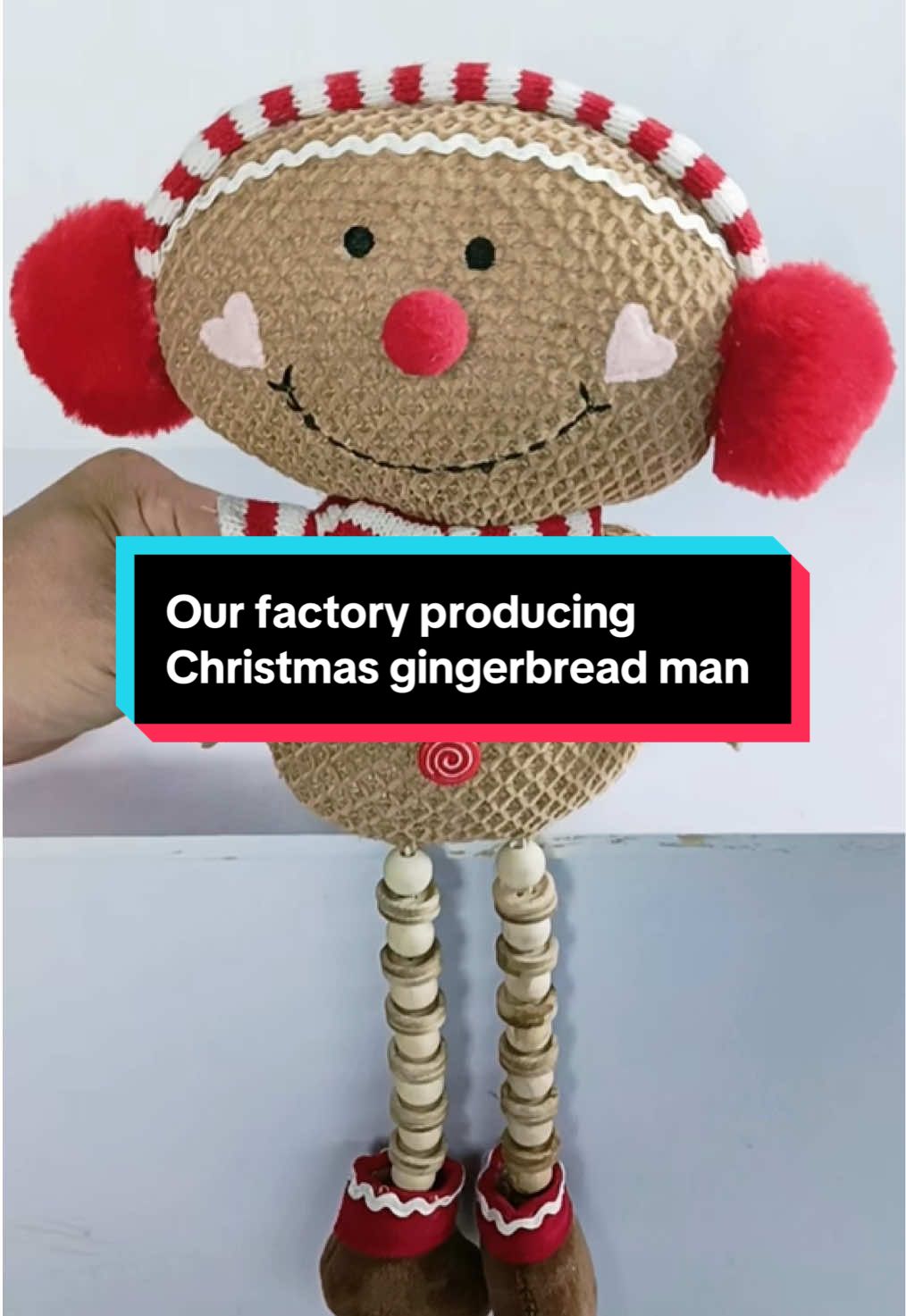 Christmas gingerbread man 👨 We are producing this Christmas gingerbread man now 🎄🎅⛄️❄️✨❤️#christmas #christmasdecorations #christmasfactory #christmaswholesale #christmasgingerbread #christmassanta #christmastree #christmaswreath