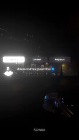 اونکه‌بهم دروغ میگه..