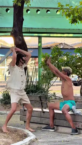 Tu é amigo ou inimigo?😂😡
