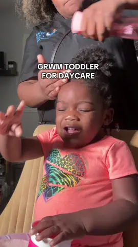 Another day, same routine! #toddlermom #toddlerootd #toddlerhairstyles 