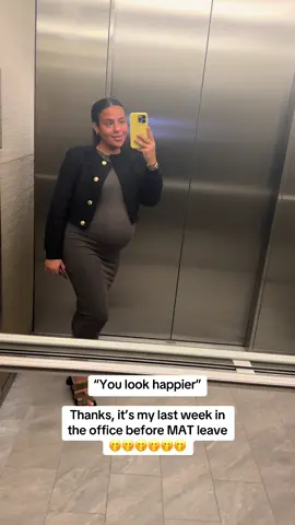 This city girl is ready to go MIA for the next year!!! SEE YA London👋🏽😚 #36weekspregnant #london #corporatelife #maternityleave #fyp #pregnant #motherhood #matleave 