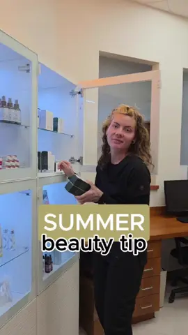 ☀️ Staff-Approved Summer Beauty Tips! ☀️ From sunscreen must-haves to clever timing tricks (hello, holiday weekends!), our team is sharing their go-to ways to stay glowing all summer long. #SummerBeautyTips #SunscreenEveryday #SkincareFavorites #PlasticSurgeryPlanning #GlowSmart #DrCarp #CarpPlasticSurgery #BeautyTipsFromTheTeam