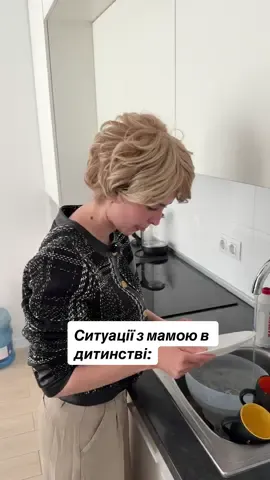 Дуже смачні снеки, продаються в АТБ🤘@ТМ Знатна Курка Смак Барбекю тупо мій фаворит, пішло за милу душу😉