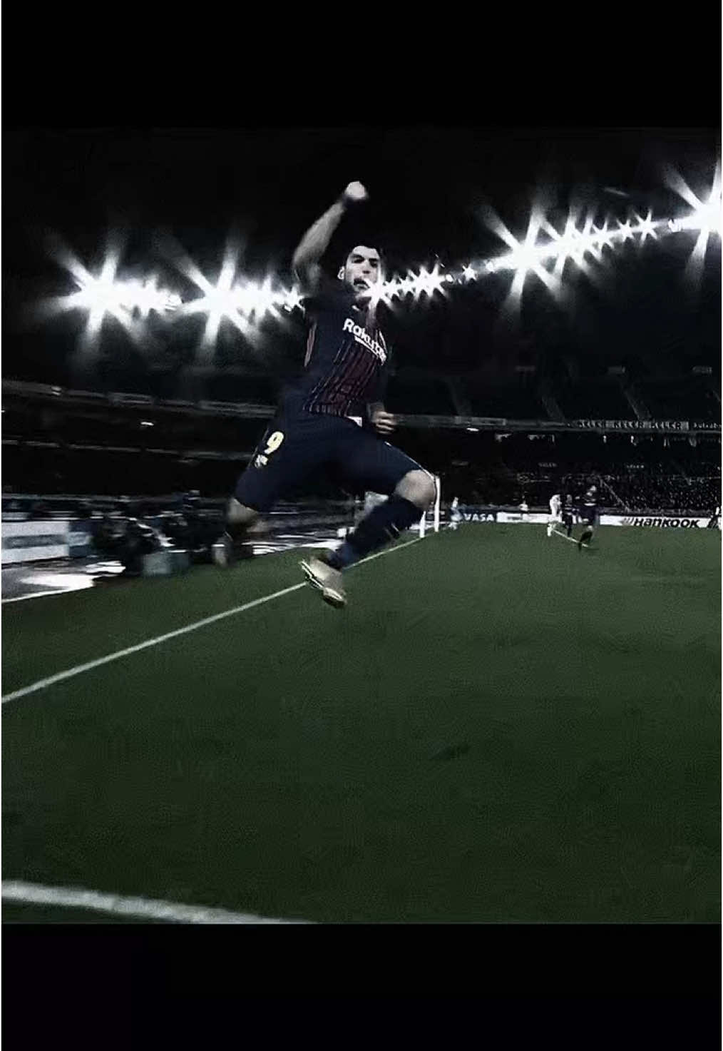 L1️⃣ + 🅾️ = 🎯☠️🎮 #football #fyp #chip #shot #lob #fifa #eafc #playstyle #targetaudience #blowthisup #Soccer #PremierLeague #fcbarcelona #messi #suarez #neymar 